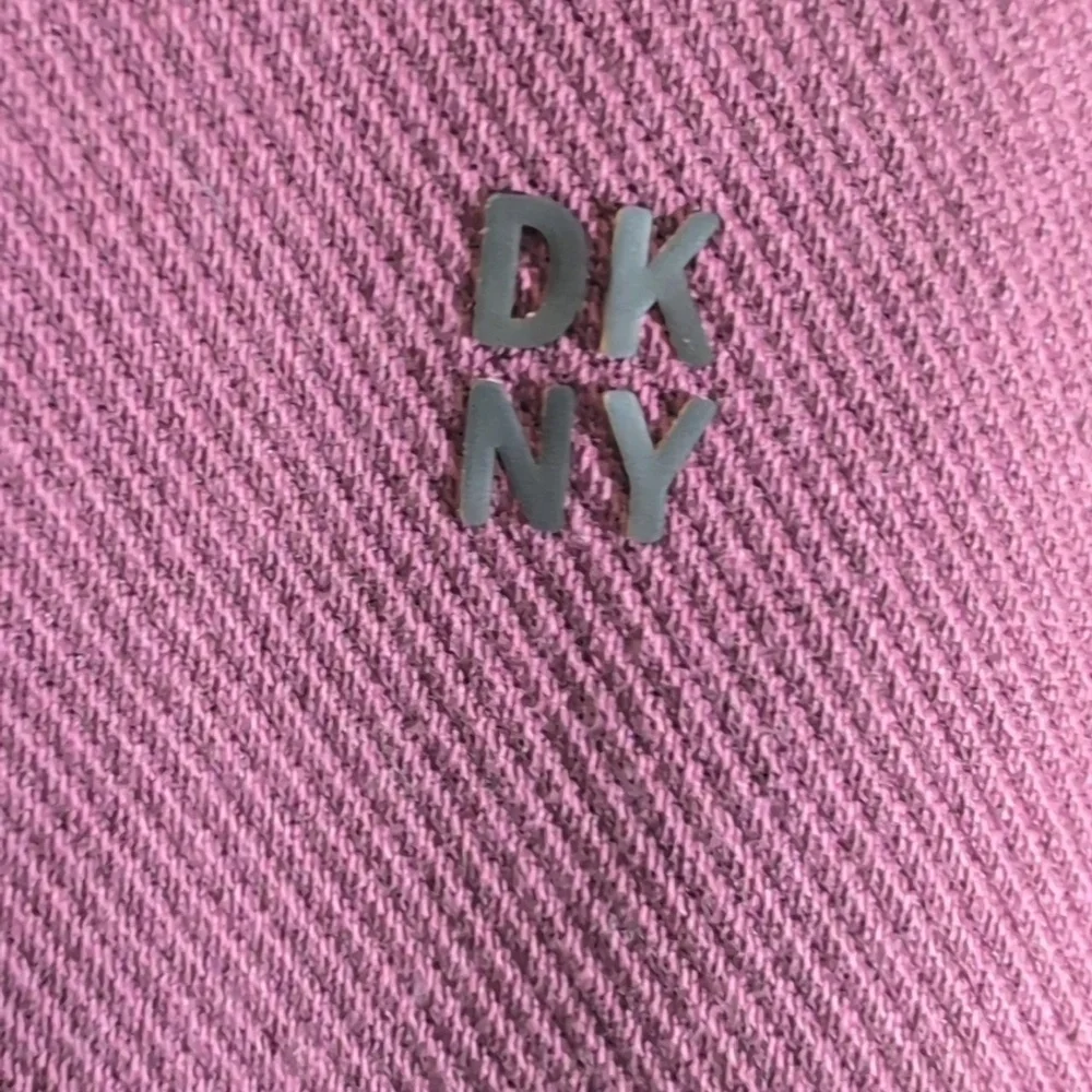 DKNY 1/4 Zip Mock Neck Long Sleeve Pullover Sweater Men Small Burgundy